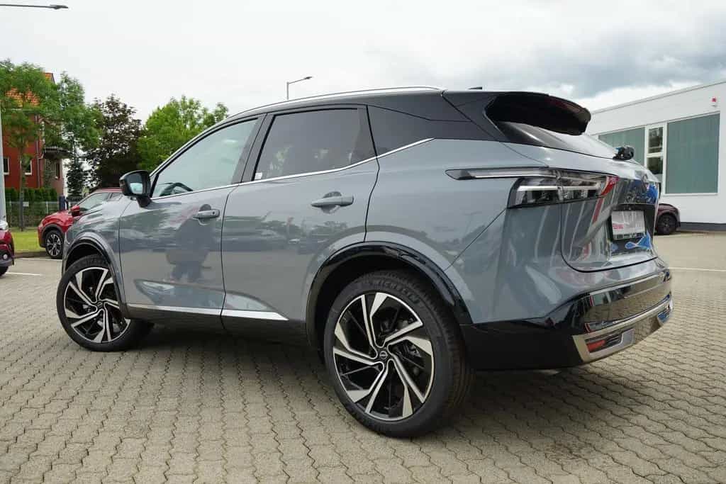 Nissan Qashqai Tekna+ 1.3 Dig-T Aut. Matrix ACC Navi 03/2026-photo-28