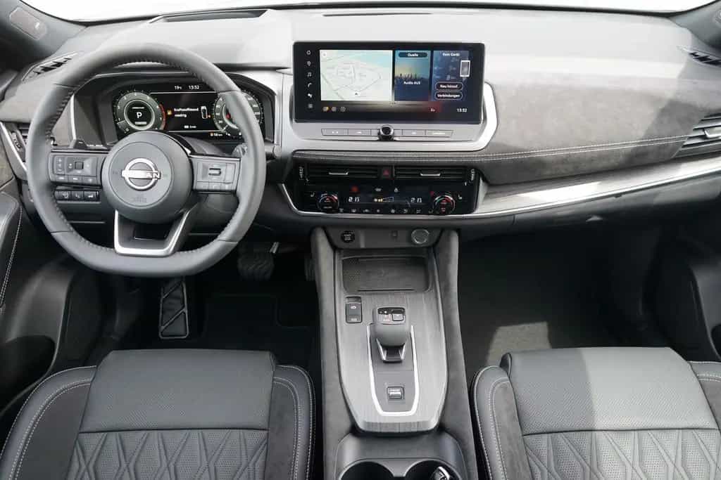 Nissan Qashqai Tekna+ 1.3 Dig-T Aut. Matrix ACC Navi 03/2026-photo-5