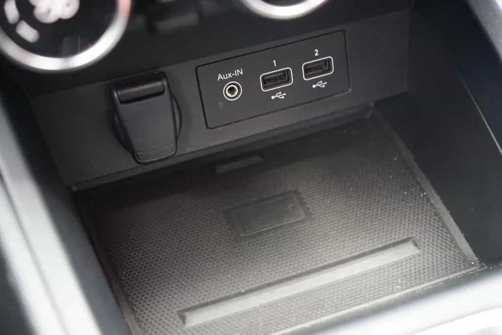 Renault Clio 1.0 TCE R.S. Line LED Navi Tempomat Kamera 09/2019-photo-18