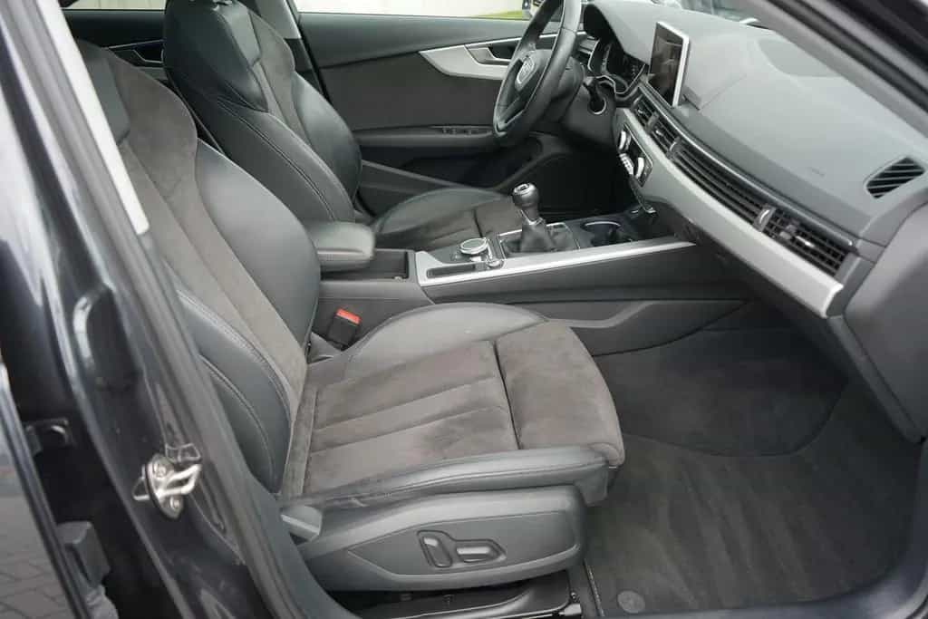 Audi A4 Avant 35 TFSI LED ACC 360° AHK Navi Panorama 02/2019-photo-10