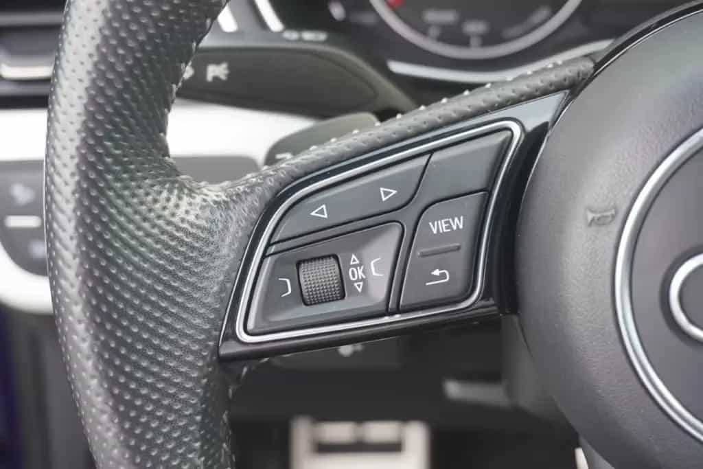 Audi A4 1.4 TFSI Avant S-Line Navi Kamera Sitzheizung 11/2017-photo-14
