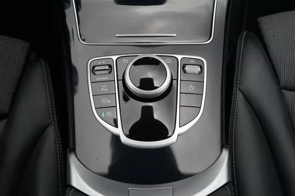 Mercedes-Benz C 200 C200 T-Modell  Avantgarde Aut. LED Navi Kamera 11/2019-photo-12
