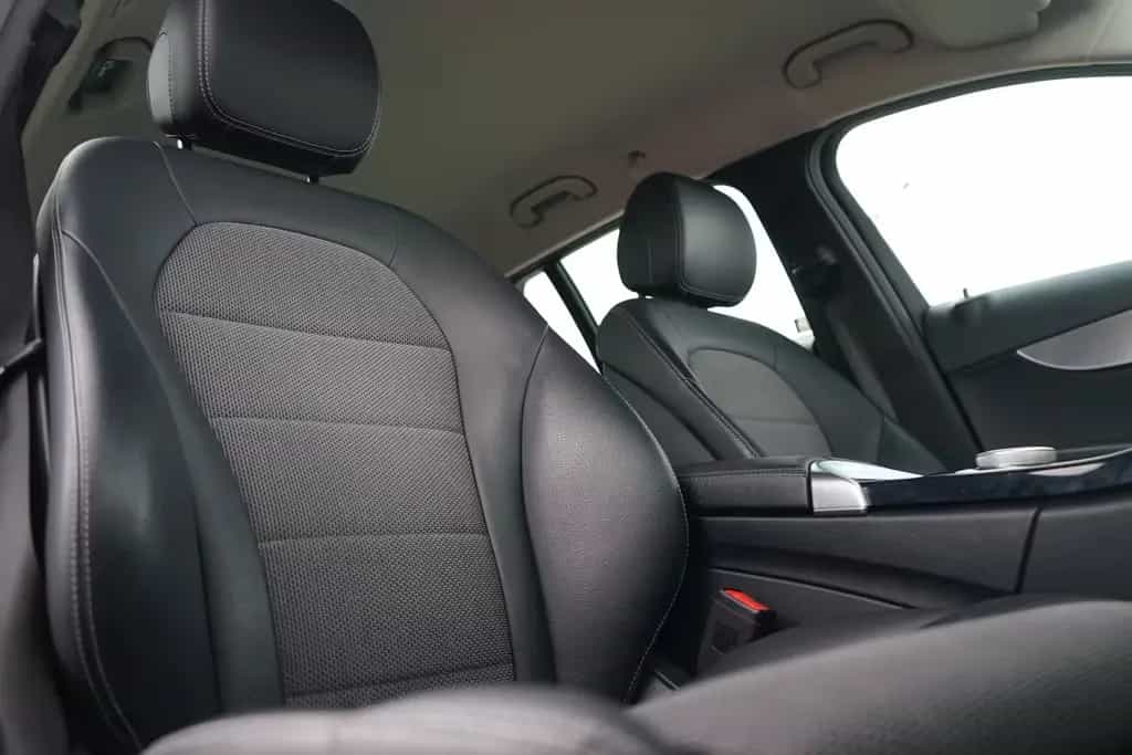 Mercedes-Benz C 200 C200 T-Modell  Avantgarde Aut. LED Navi Kamera 11/2019-photo-13