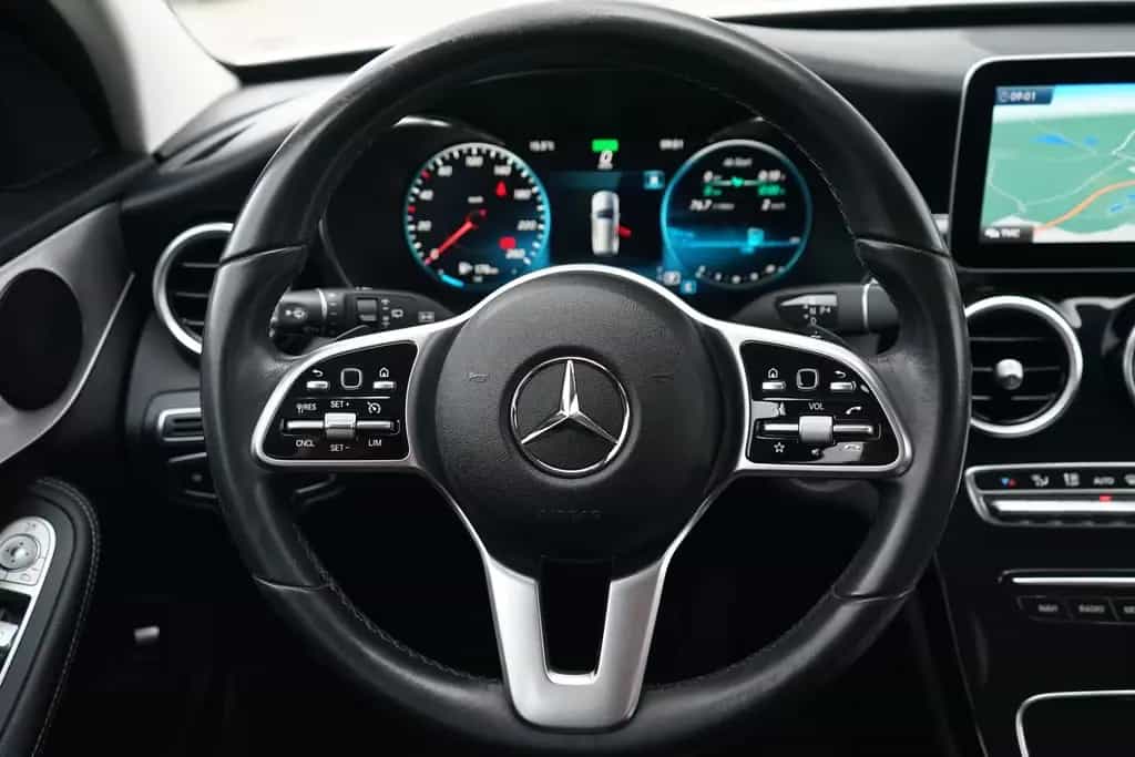 Mercedes-Benz C 200 C200 T-Modell  Avantgarde Aut. LED Navi Kamera 11/2019-photo-19