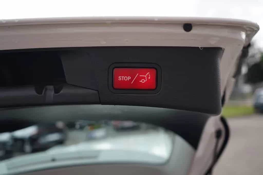 Mercedes-Benz C 200 C200 T-Modell  Avantgarde Aut. LED Navi Kamera 11/2019-photo-8