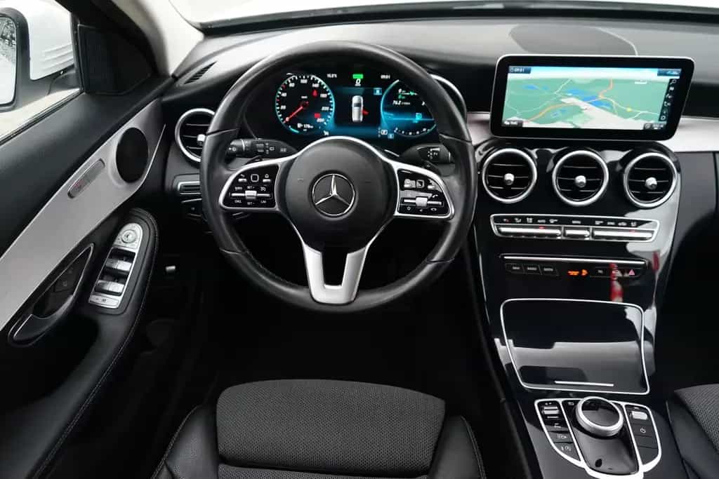 Mercedes-Benz C 200 C200 T-Modell  Avantgarde Aut. LED Navi Kamera 11/2019-photo-9