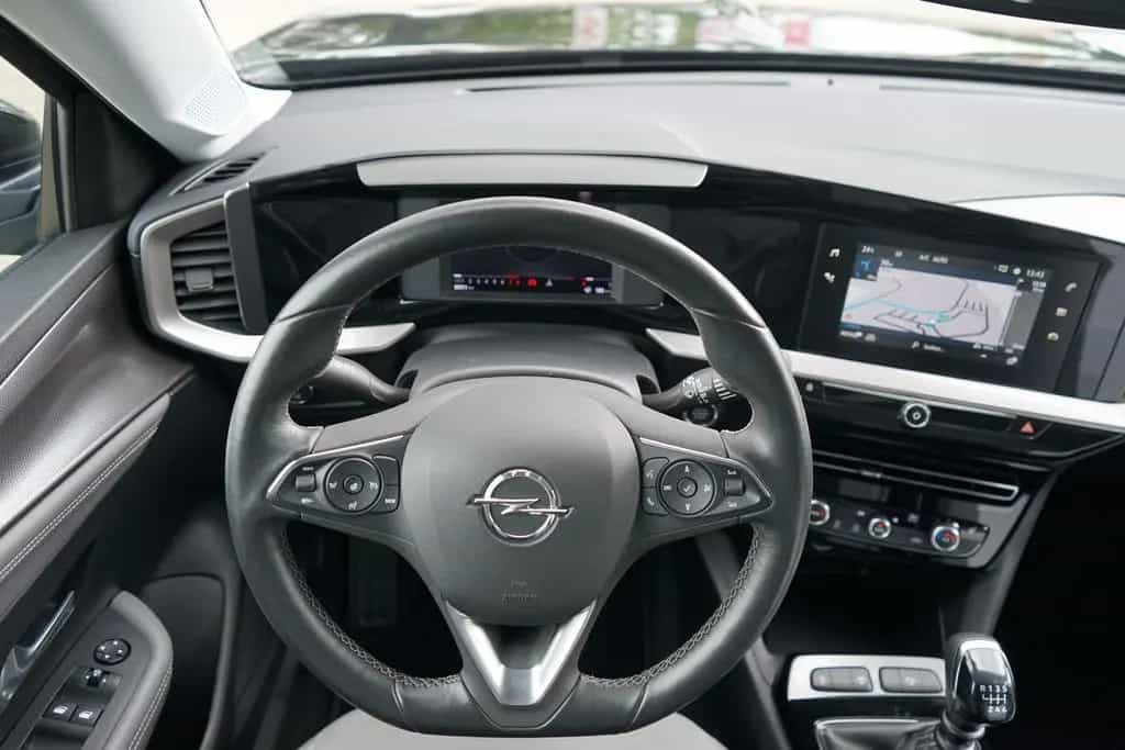 Opel Mokka 1.2 Elegance LED Navi Totwinkel Kamera 12/2021-photo-14