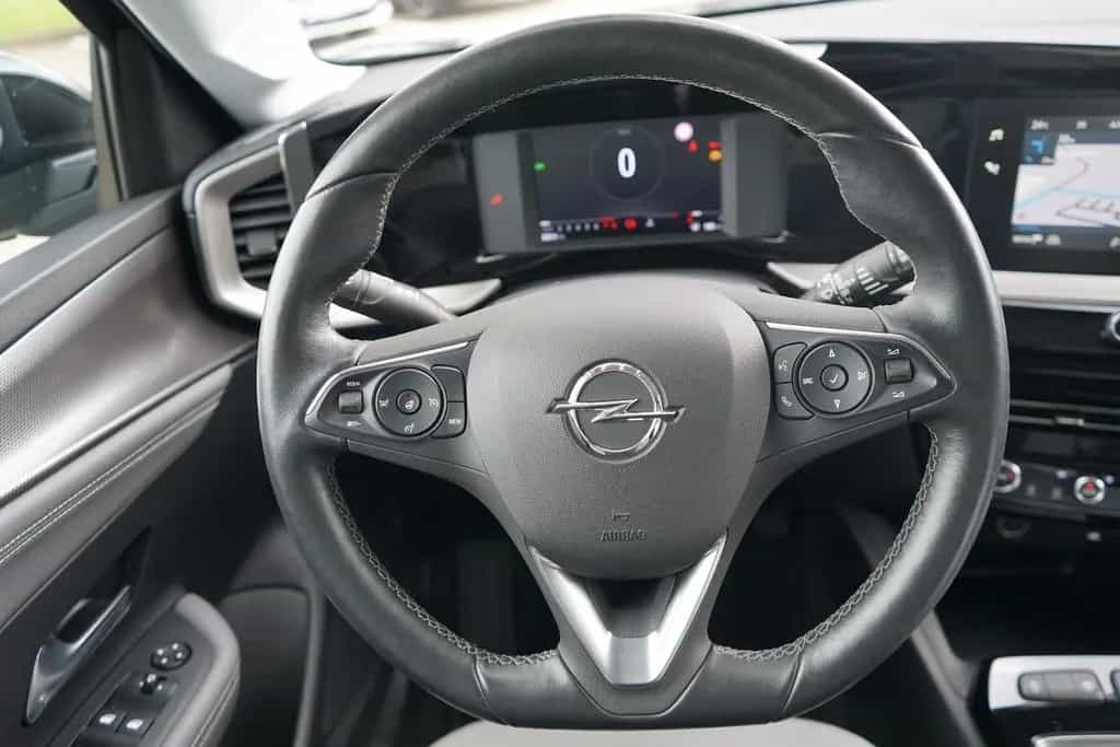 Opel Mokka 1.2 Elegance LED Navi Totwinkel Kamera 12/2021-photo-19