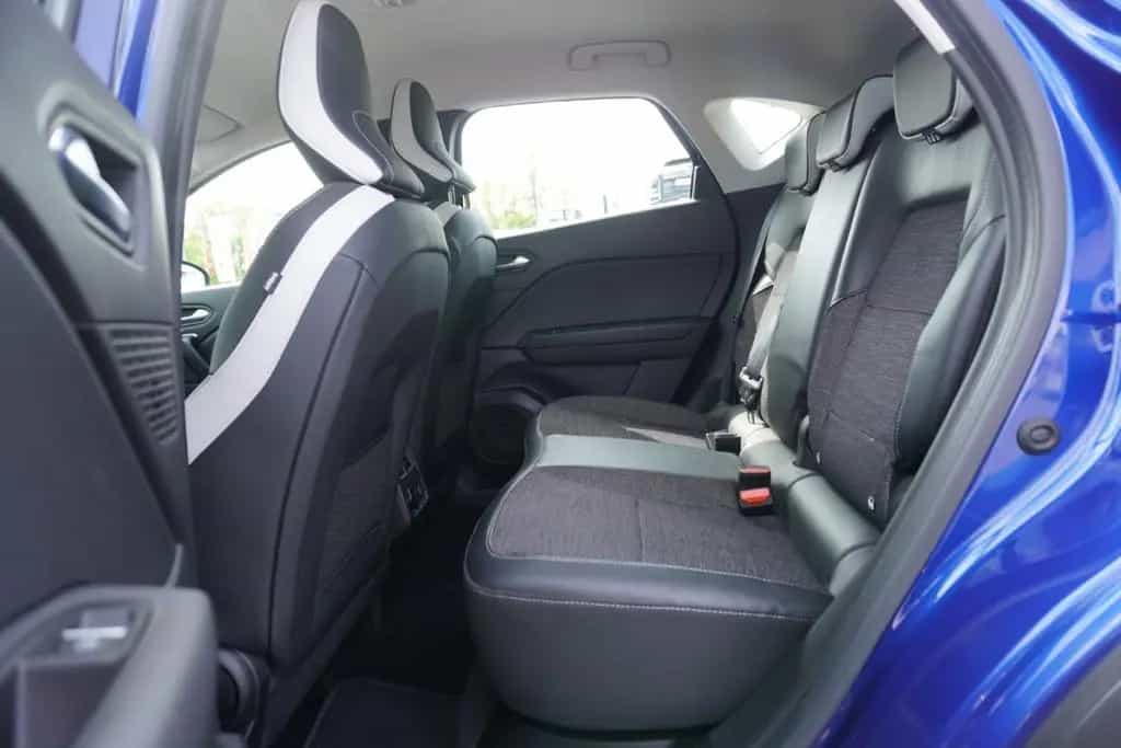 Renault Captur 1.3 TCE Intens LED Navi Sitzheizung DAB 09/2020-photo-12