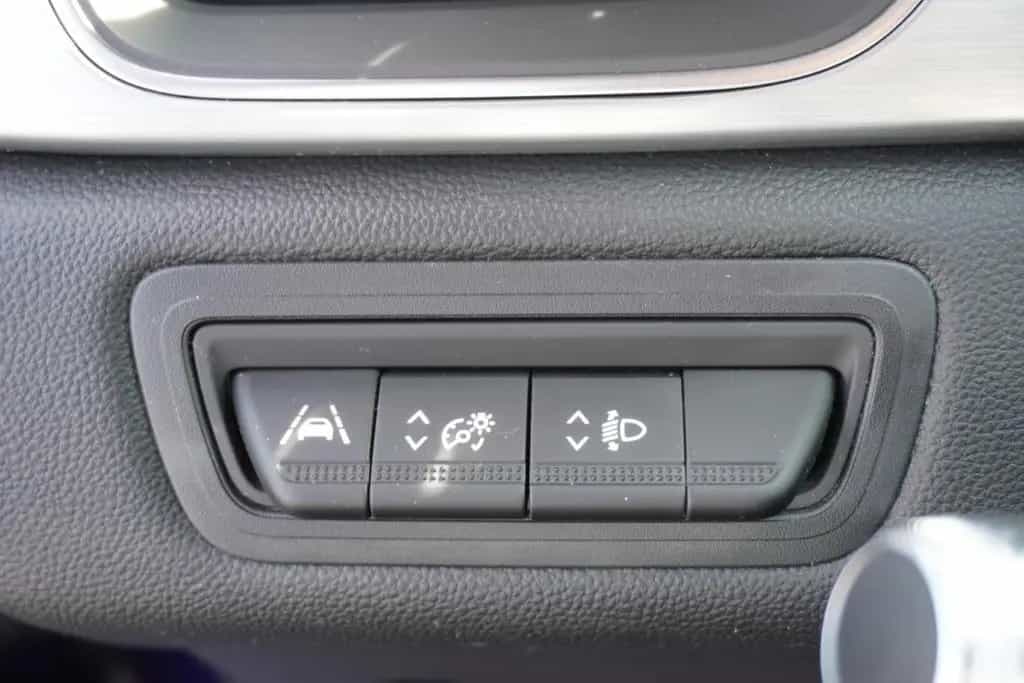 Renault Captur 1.3 TCE Intens LED Navi Sitzheizung DAB 09/2020-photo-17