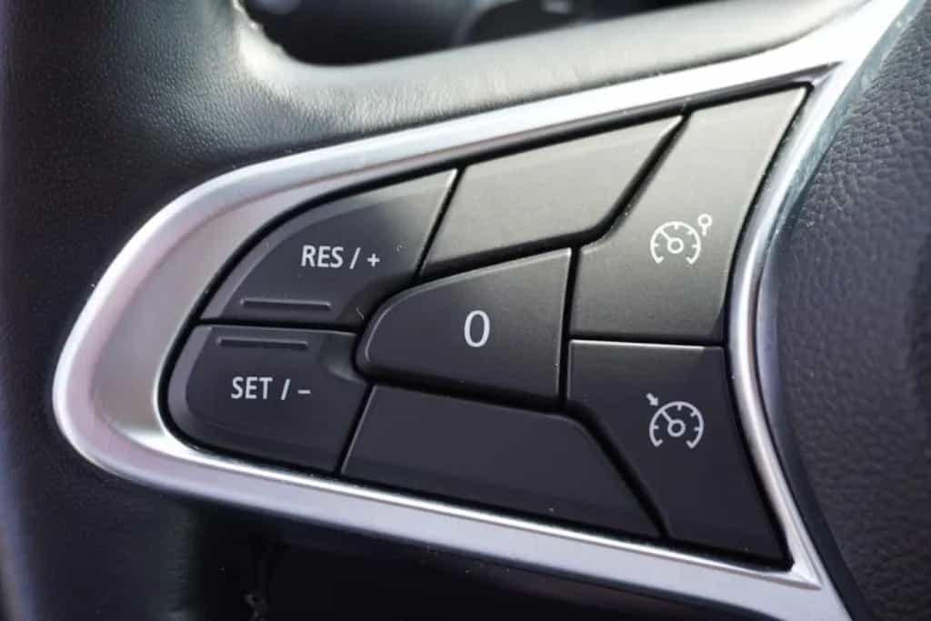 Renault Captur 1.3 TCE Intens LED Navi Sitzheizung DAB 09/2020-photo-19