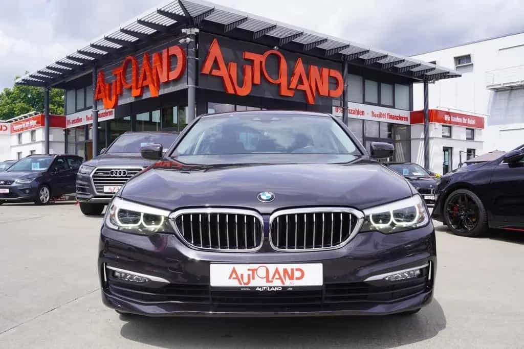 BMW 520 i Lim. Aut. LED Navi Tempomat Leder Kamera 05/2018-photo-6