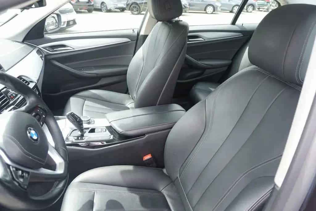 BMW 520 i Lim. Aut. LED Navi Tempomat Leder Kamera 05/2018-photo-9