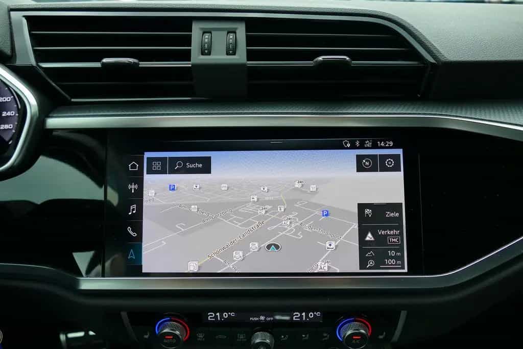Audi Q3 40 2.0 TFSI quattro S line LED Navi ACC PDC 12/2019-photo-15