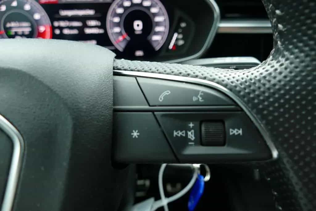 Audi Q3 40 2.0 TFSI quattro S line LED Navi ACC PDC 12/2019-photo-9