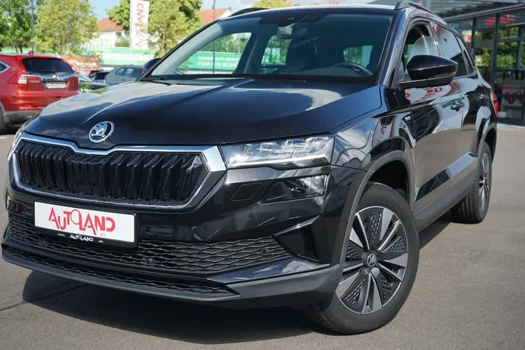 Skoda Karoq 1.5 TSI Tour VC LED Navi ACC Kamera DAB 04/2022-photo-1