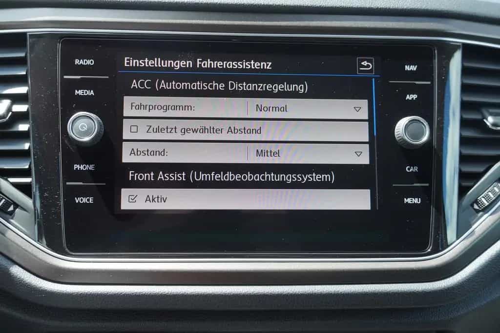 Volkswagen T-Roc 1.5 16V TSI Style LED Navi AHK ACC PDC 06/2018-photo-18