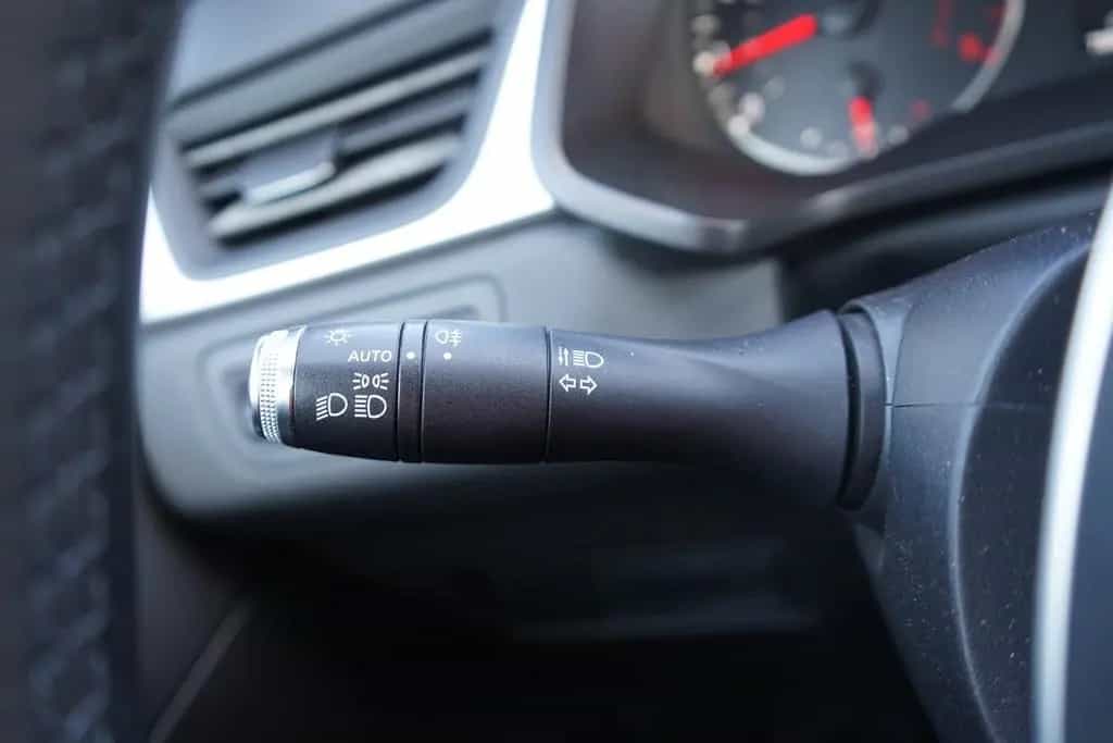 Renault Captur II 1.3 Experience LED Navi Klimaaut. AHK 12/2020-photo-21