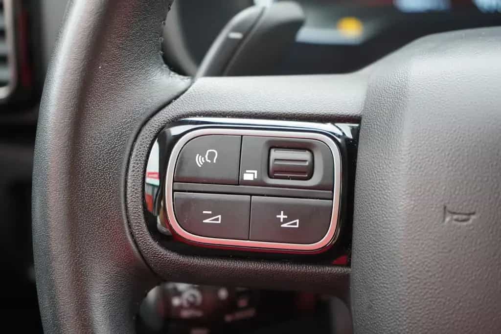 Citroën C5 Aircross 2.0 Blue-HDi Feel 360° Tempomat AHK 08/2020-photo-22