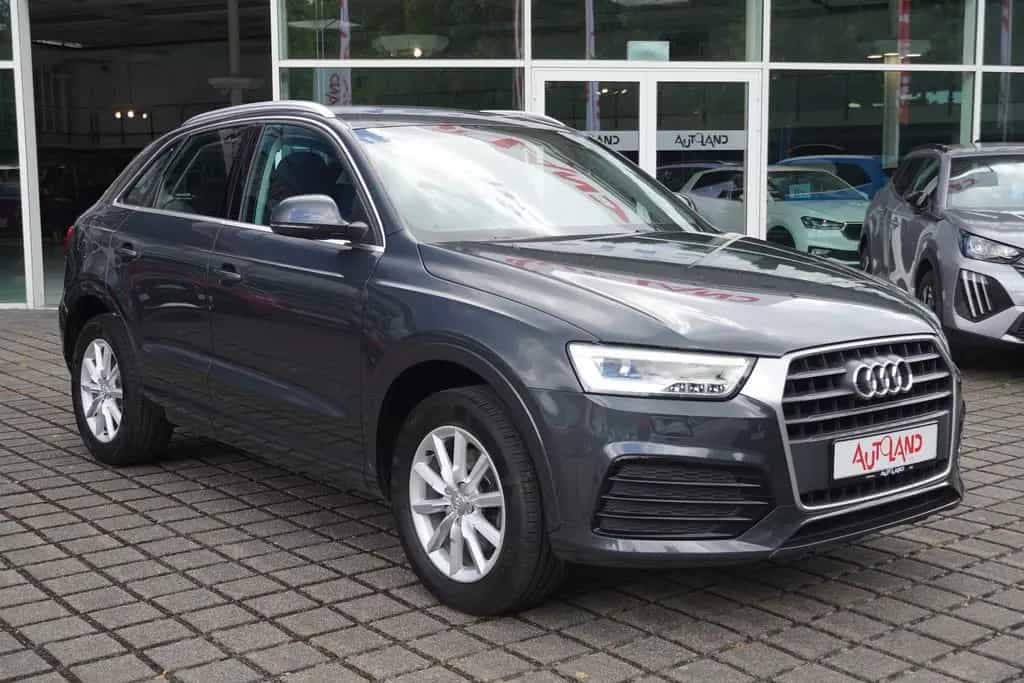 Audi Q3 1.4 TFSI sport LED Klimaaut. Sitzheizung AHK 05/2018-photo-2