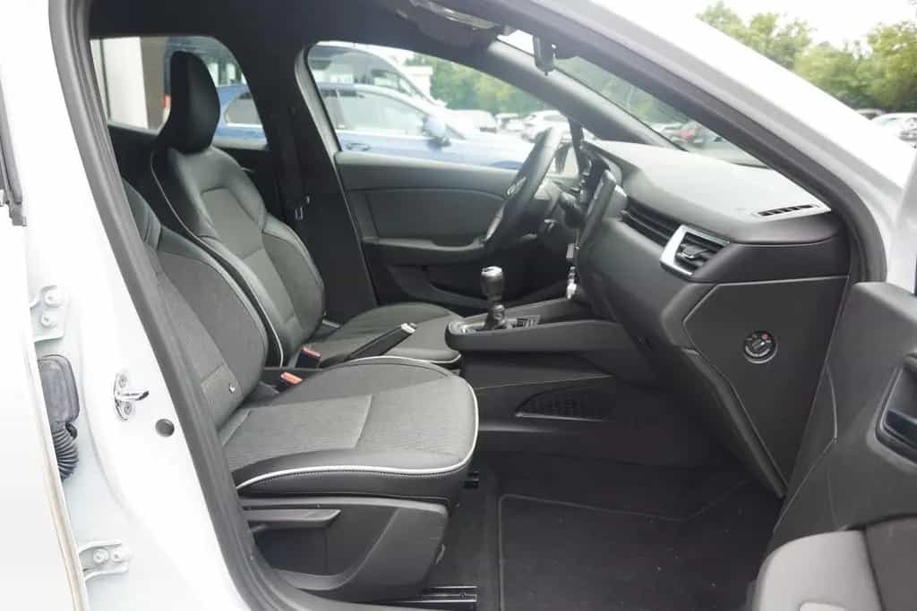 Renault Clio 1.3 TCE 140 Intens LED Android Apple DAB 09/2022-photo-24