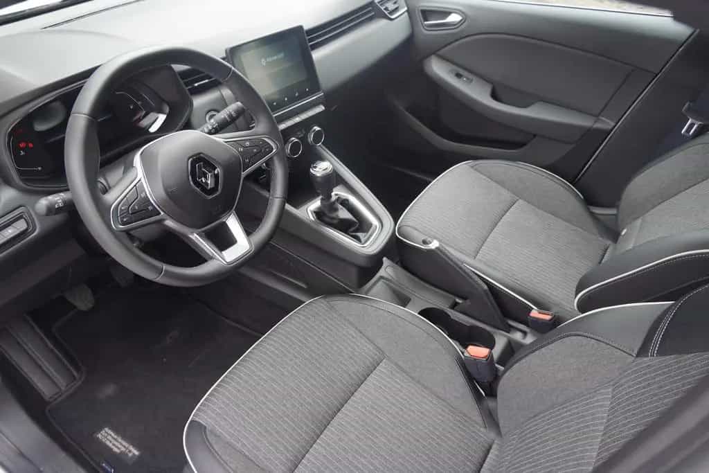 Renault Clio 1.3 TCE 140 Intens LED Android Apple DAB 09/2022-photo-8