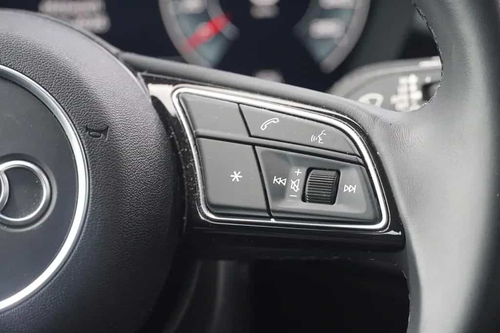 Audi A3 Sportback 30 1.0 TFSI LED Navi Sitzheizung 03/2022-photo-11