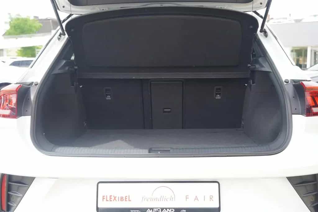 Volkswagen T-Roc 1.0 R-Line LED Navi ACC DAB Kamera PDC 02/2023-photo-24