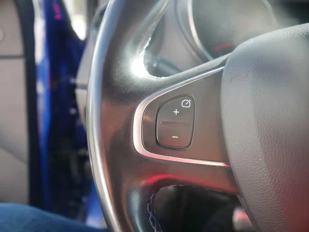 Renault Captur 1.3 TCE Intens LED Navi Sitzheizung PDC 10/2018-photo-23