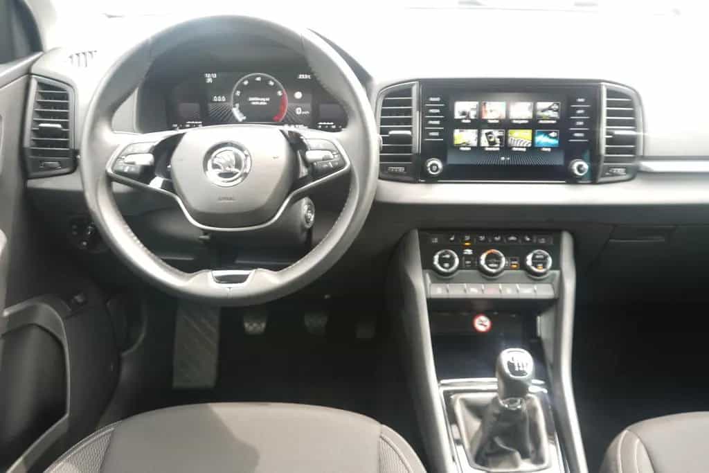 Skoda Karoq 1.5 TSI LED Kamera Sitzheizung 06/2024-photo-12