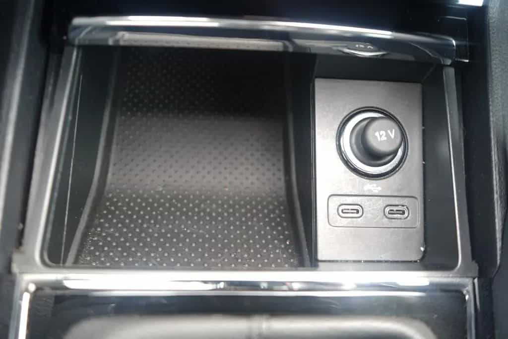 Skoda Karoq 1.5 TSI LED Kamera Sitzheizung 06/2024-photo-17