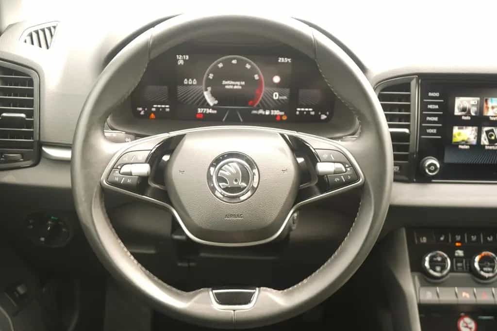 Skoda Karoq 1.5 TSI LED Kamera Sitzheizung 06/2024-photo-19