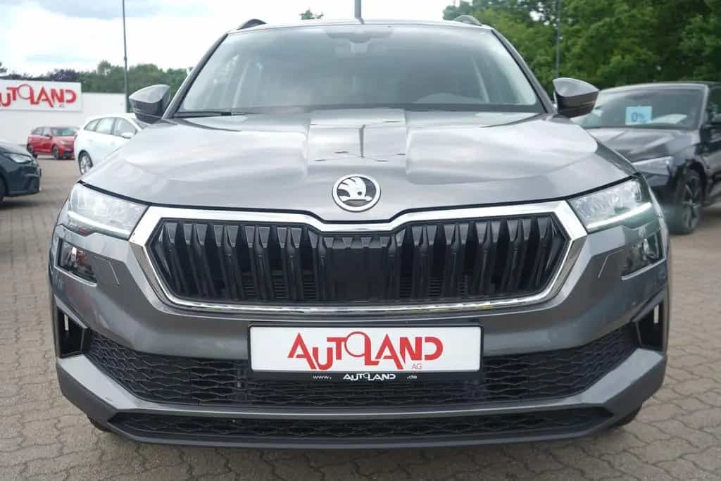 Skoda Karoq 1.5 TSI LED Kamera Sitzheizung 06/2024-photo-8