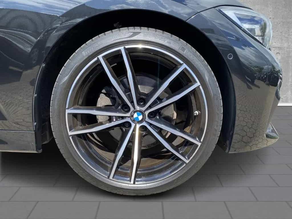 BMW 320 d M Sport ACC SHZ LHZ LED StandHZG Navi Soun 07/2020-photo-5