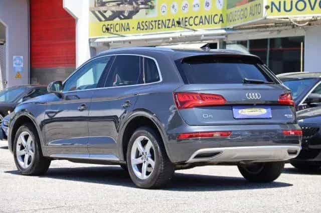 Audi Q5 AUDI Q5 40 TDI quattro S tronic S-line Uniprop. 10/2020-photo-4