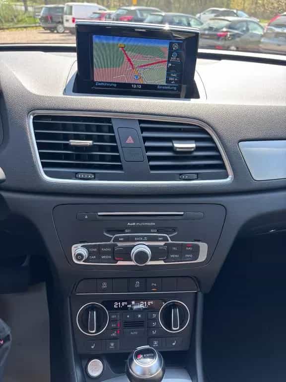 Audi Q3 S-Tronic 03/2015-photo-28
