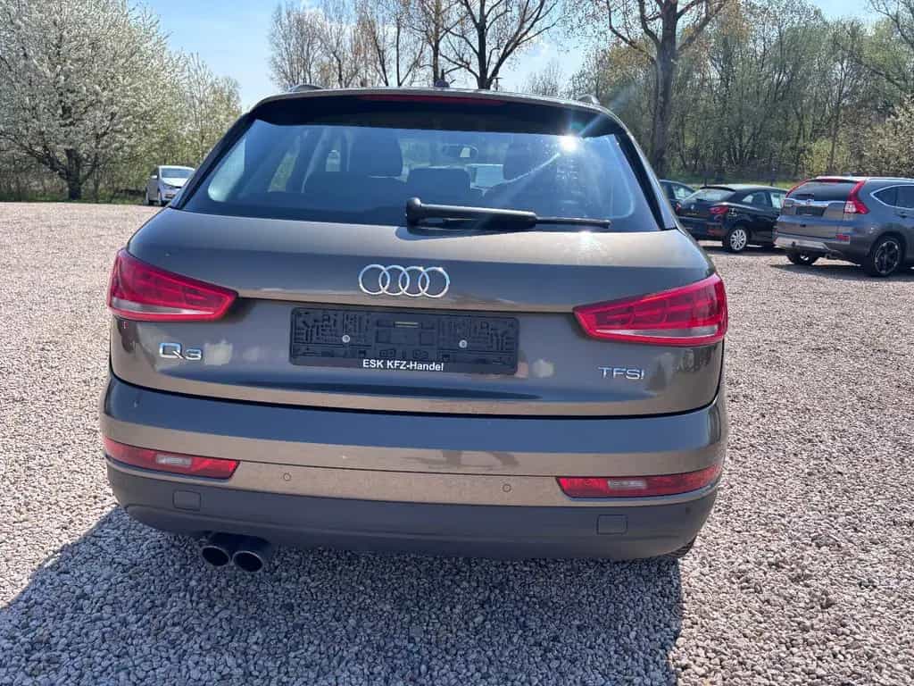 Audi Q3 S-Tronic 03/2015-photo-8