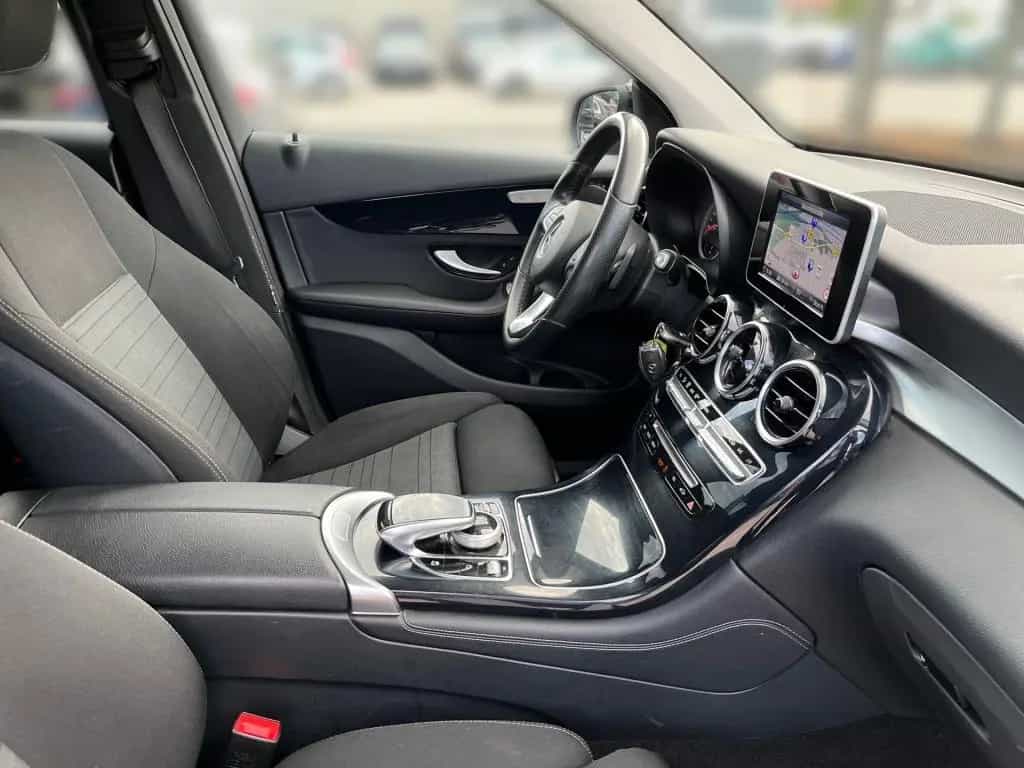 Mercedes-Benz GLC 250 4M EXCLUSIVE-Ext*Night*AHK*LED-ILS*Navi* 02/2018-photo-8
