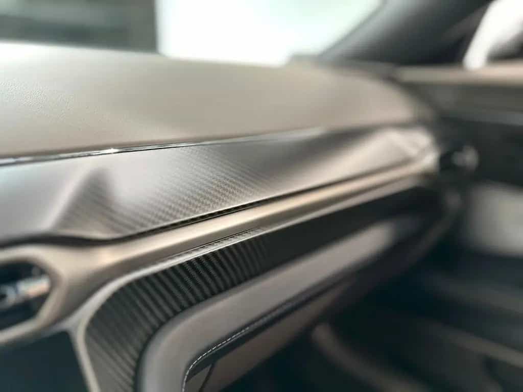Aston Martin Vanquish Coupé | Titanium Grey | Carbon | B&W null-photo-13