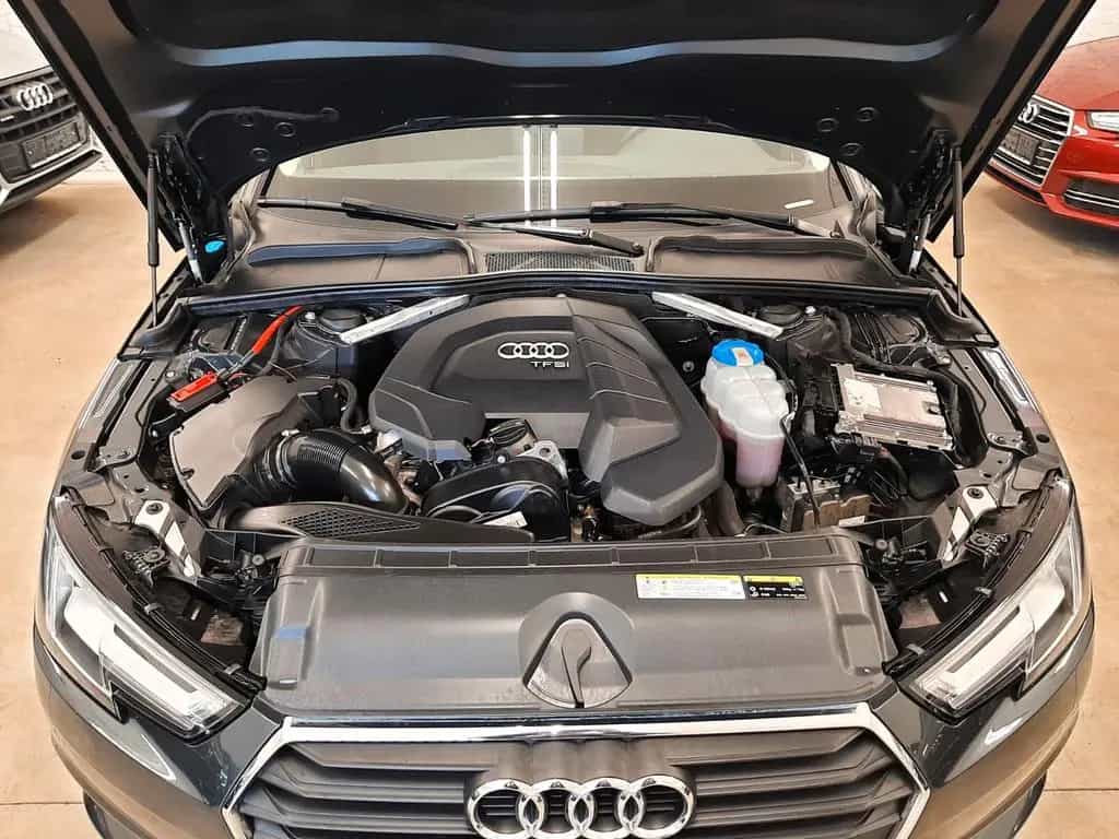 Audi A4 Avant Sport 1.4 TFSI S-tr. 85oookm PANO DACH 10/2017-photo-24