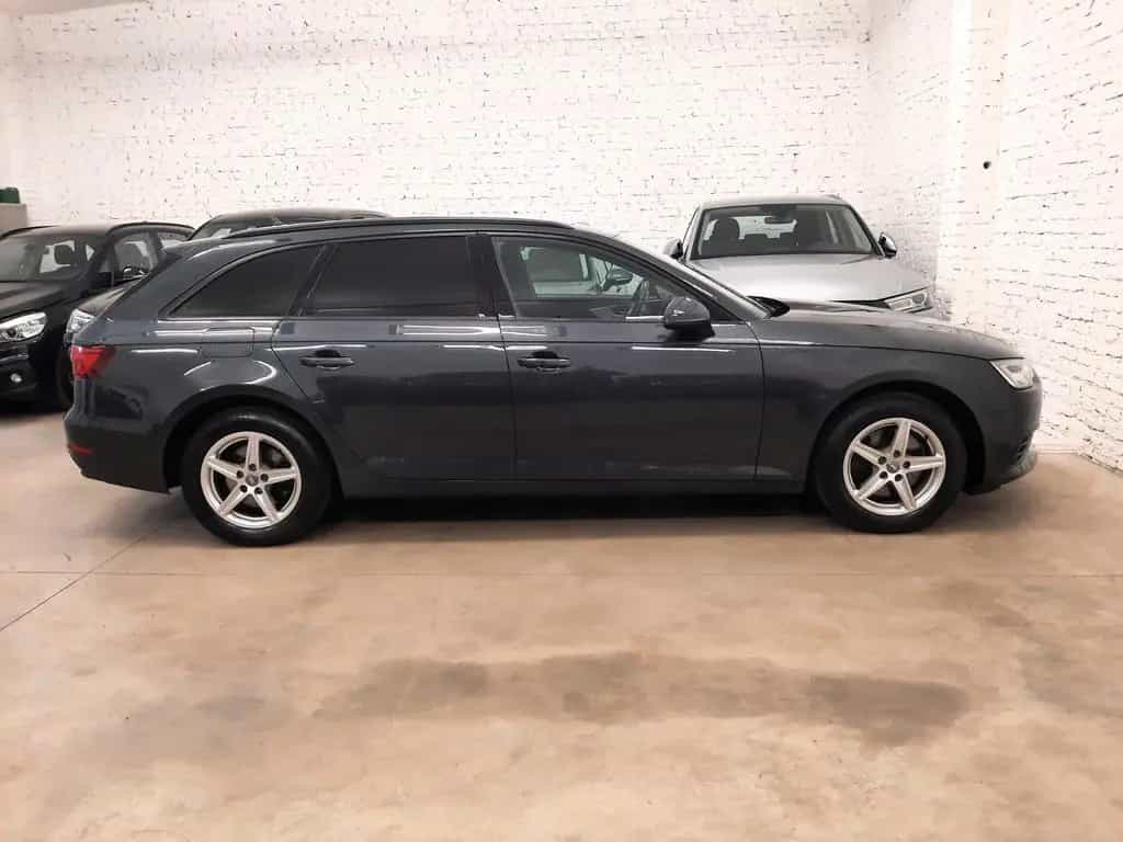 Audi A4 Avant Sport 1.4 TFSI S-tr. 85oookm PANO DACH 10/2017-photo-3