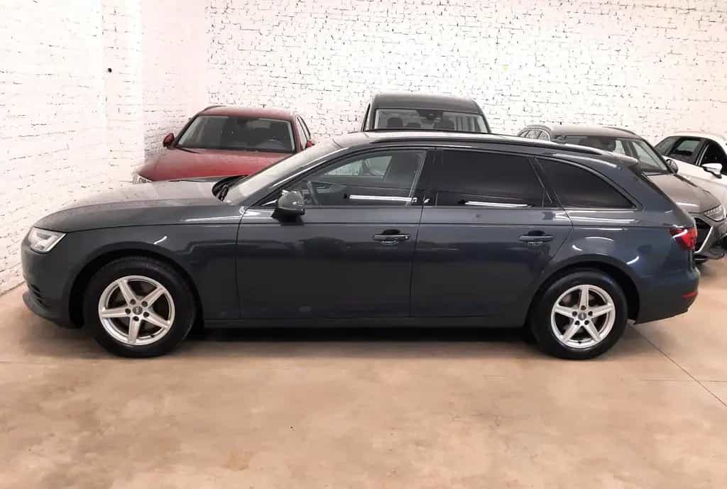 Audi A4 Avant Sport 1.4 TFSI S-tr. 85oookm PANO DACH 10/2017-photo-4