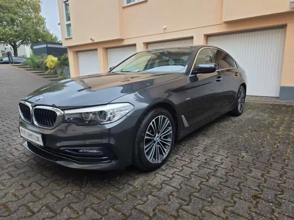 BMW 520 d Limousine Sport Line 12/2017-photo-0