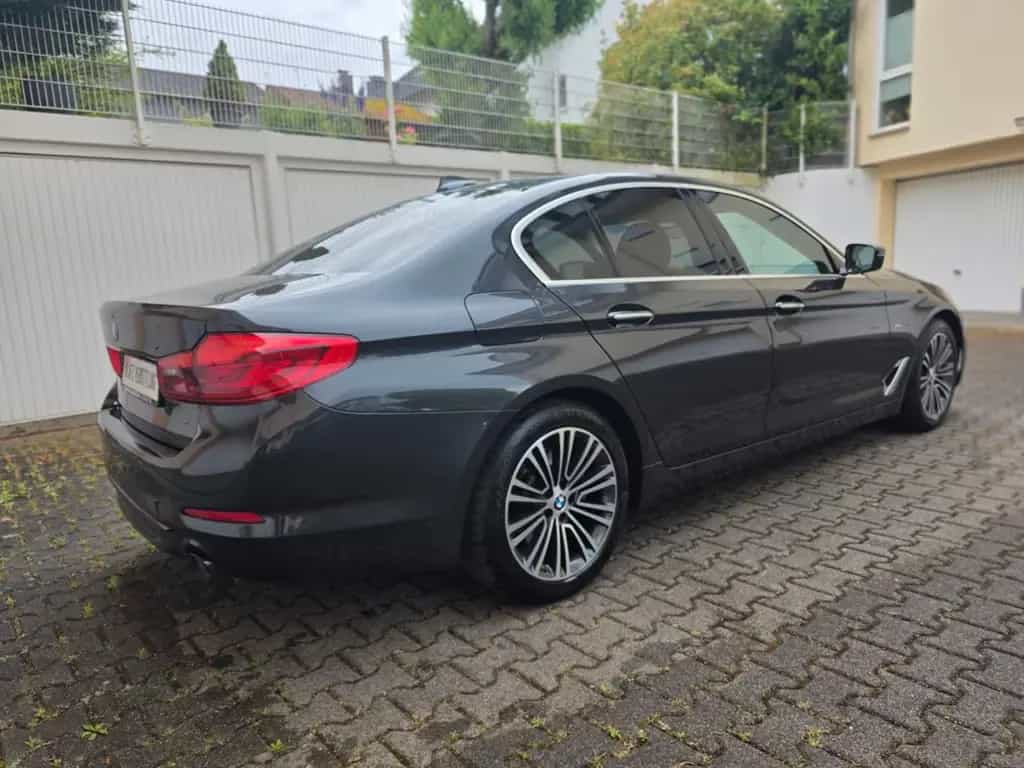 BMW 520 d Limousine Sport Line 12/2017-photo-5