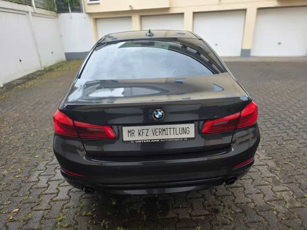BMW 520 d Limousine Sport Line 12/2017-photo-6
