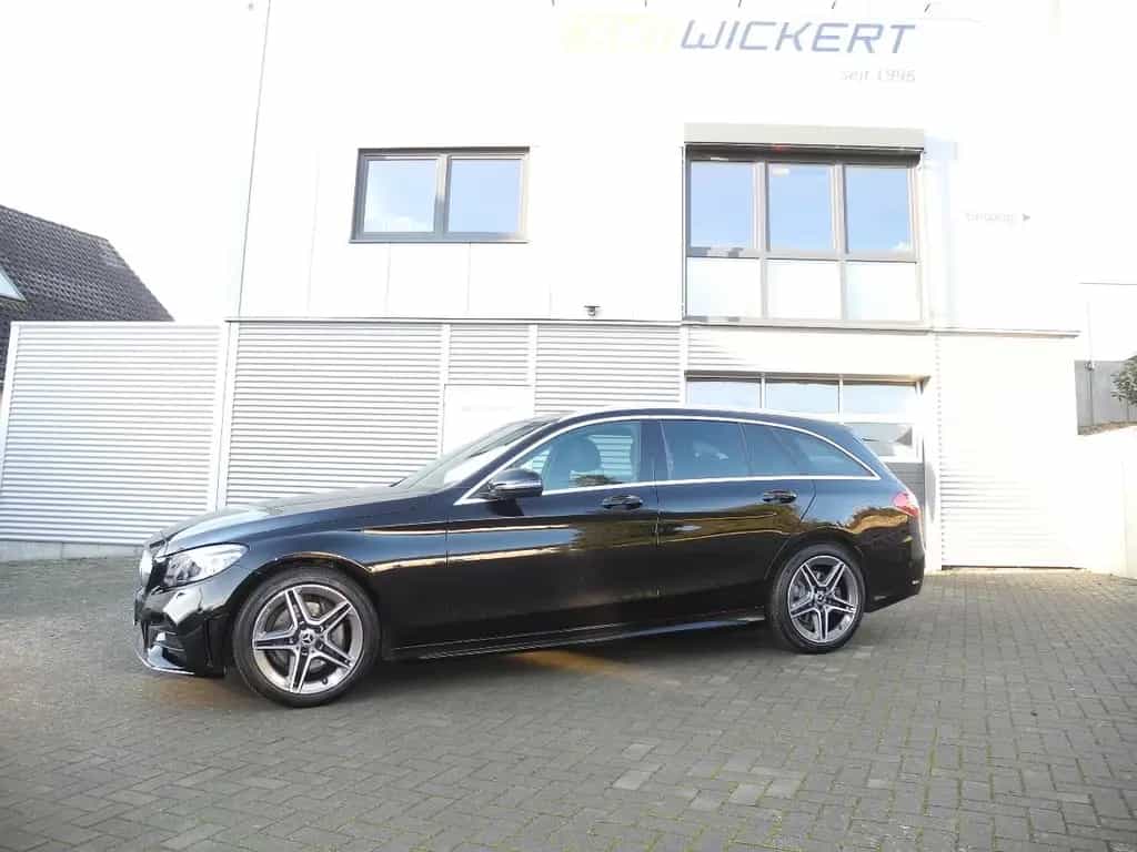 Mercedes-Benz C 200 T AMG-Line *Pano*AHK* Multibeam*Comand* 02/2020-photo-1