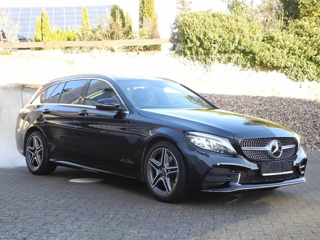 Mercedes-Benz C 200 T AMG-Line *Pano*AHK* Multibeam*Comand* 02/2020-photo-2