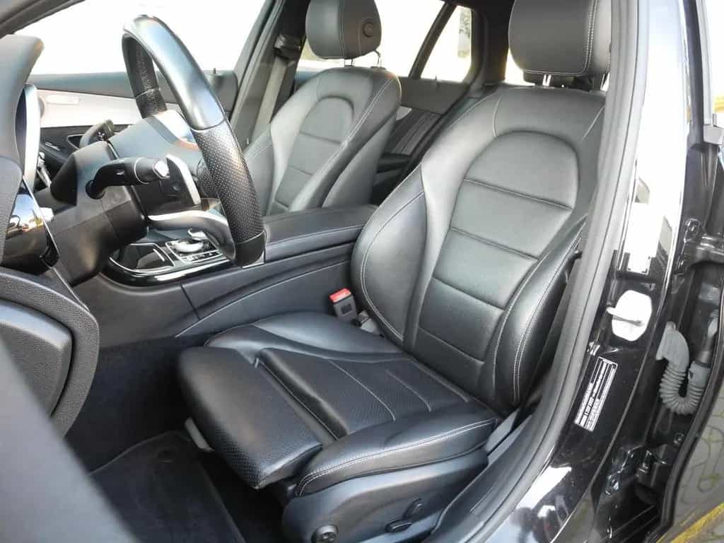 Mercedes-Benz C 200 T AMG-Line *Pano*AHK* Multibeam*Comand* 02/2020-photo-8