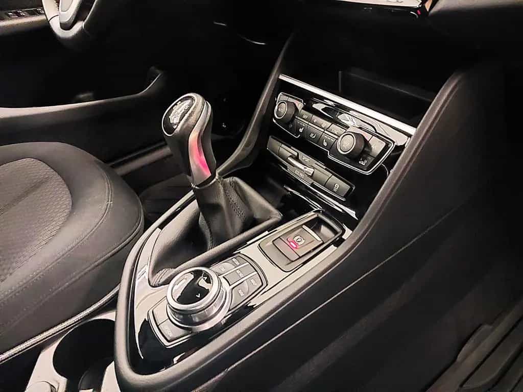BMW 218 i Active Tourer Advantage 60oookm LED PDC 04/2018-photo-13