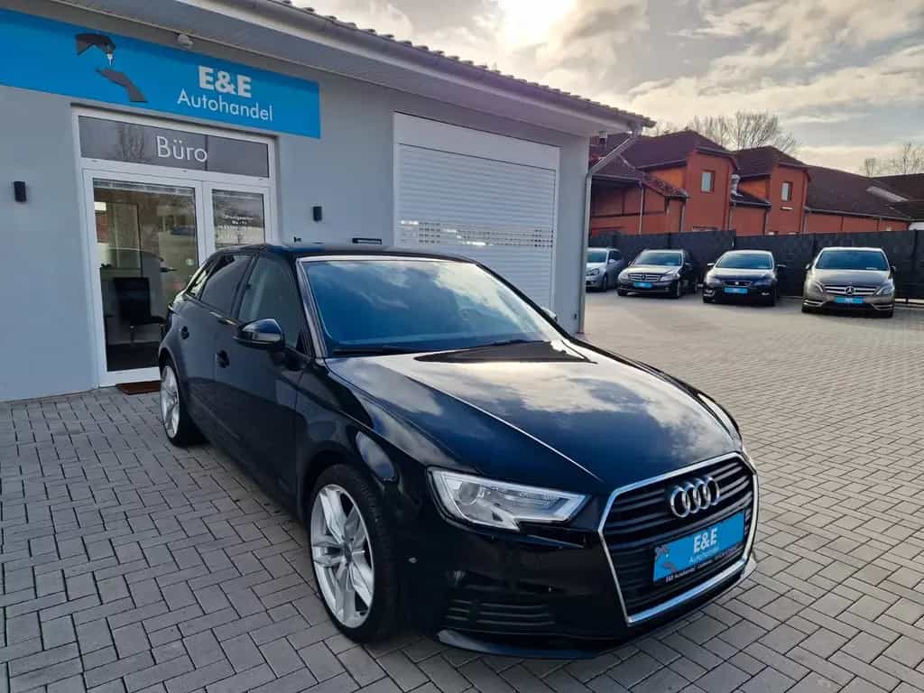 Audi A3 Sportback 2.0 TDI+Automatik+Scheckheft+HU neu 12/2016-photo-0